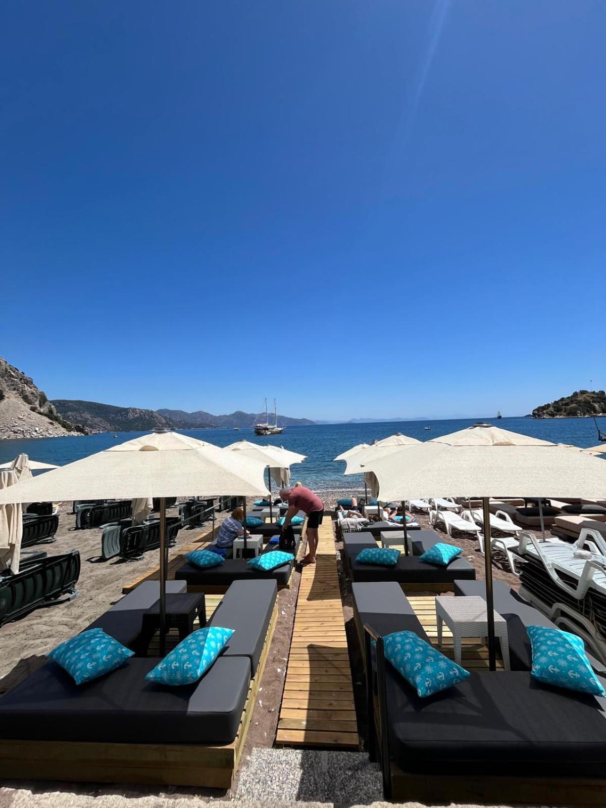 Lale Otel Турунч Екстериор снимка